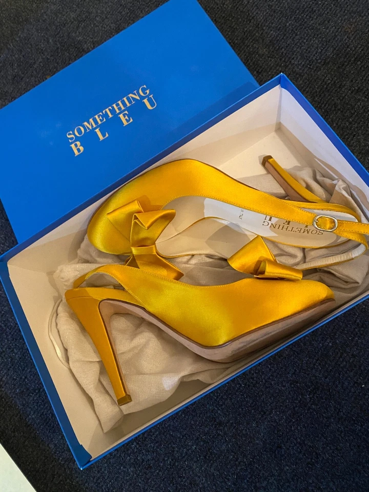 Tacones de boda Anthropologie BHLDN Something Bleu amarillos talla 7 1/2 USADOS UNA VEZ Foto 4 de 4