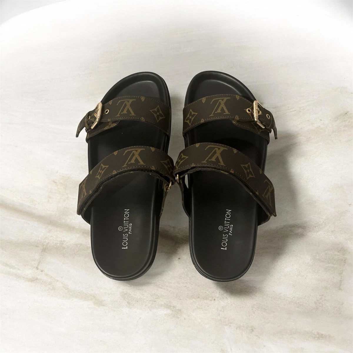 Louis Vuitton Sandals On Sale | The RealReal Size 8.5 Louis Vuitton sandals with original bag! main image 2