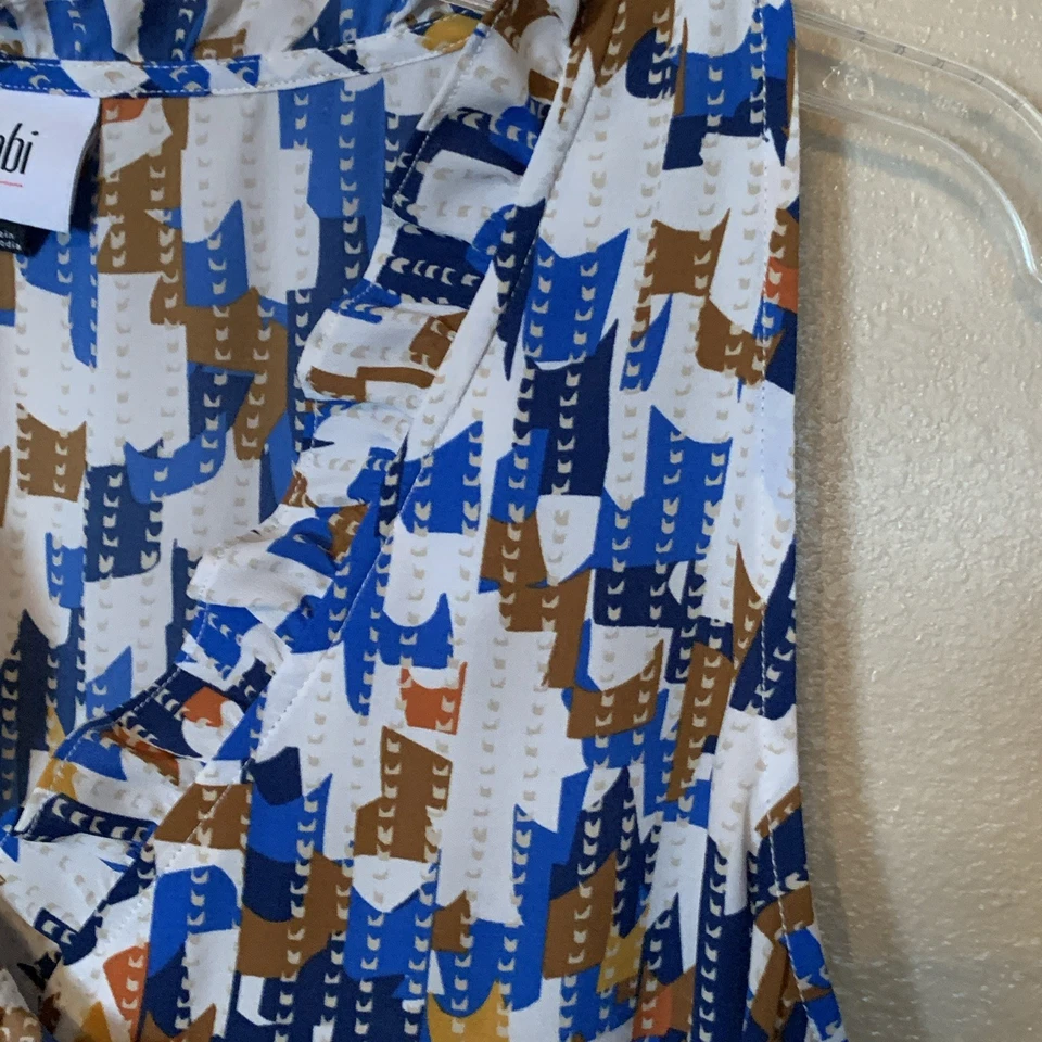 Cabi Jigsaw Ruffle Sleeveless Button Tank Top Blouse Size Medium Style 6106 - Image 4 of 4