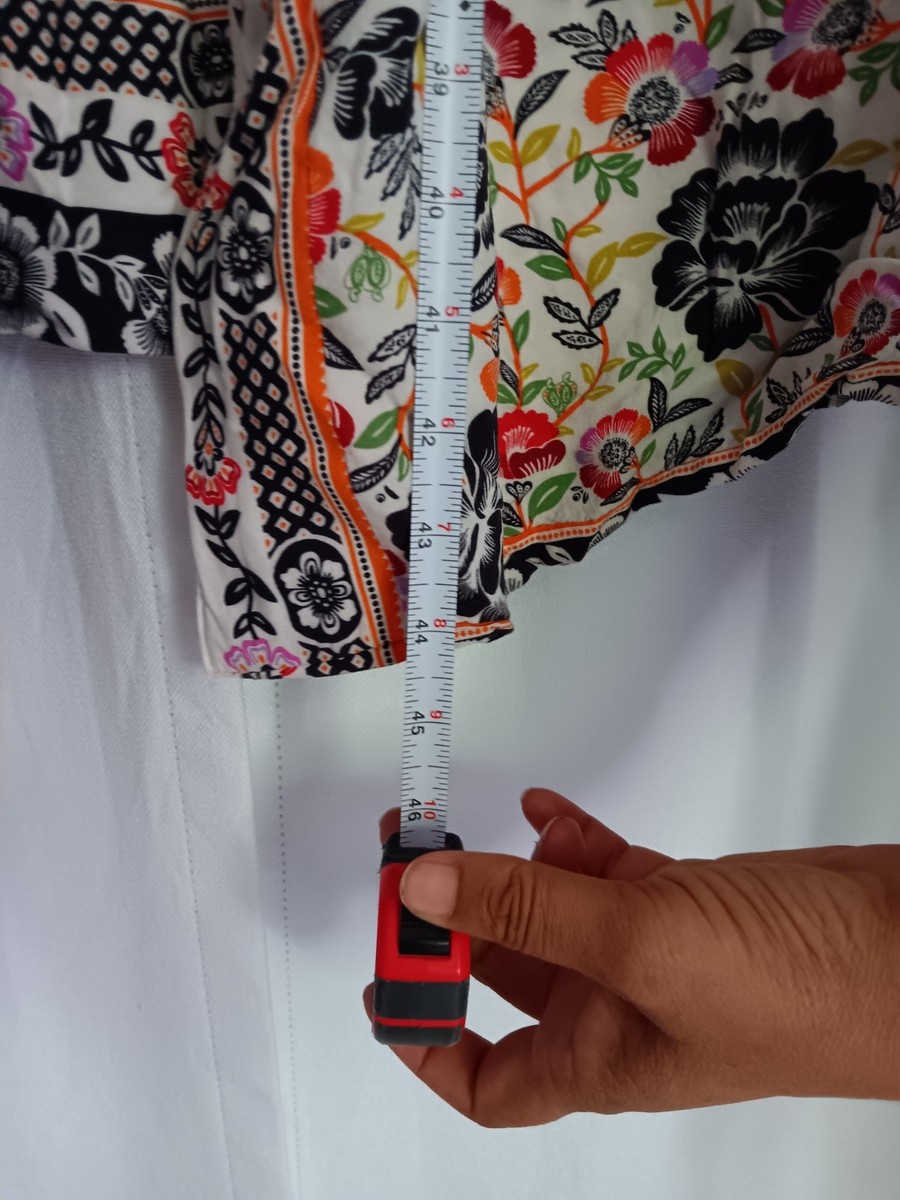 Boho Floral Robe With Pockets.  Multi Color.  Soft Fabric. View 4