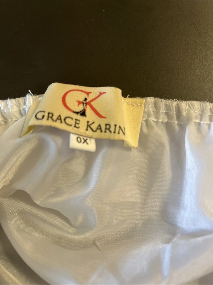 Medio deslizamiento con volantes en capas Foto 2 de 4