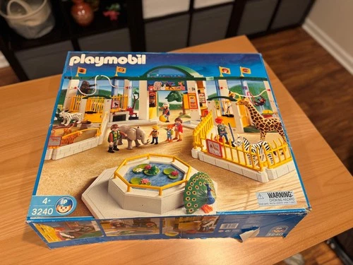 Vintage Playmobil  Large Zoo #3240 - DISCONTINUED SET from 2003