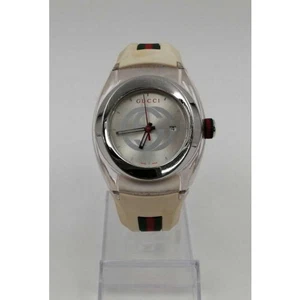 Montre analogique à quartz GUCCI 137,3