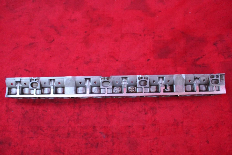 BANDEJA COJINETE ÁRBOL DE LEVAS ADMISIÓN IZQUIERDO MOTOR BMW E46 E39 E53 SOPORTE PUENTE REPISA Foto 2 de 4