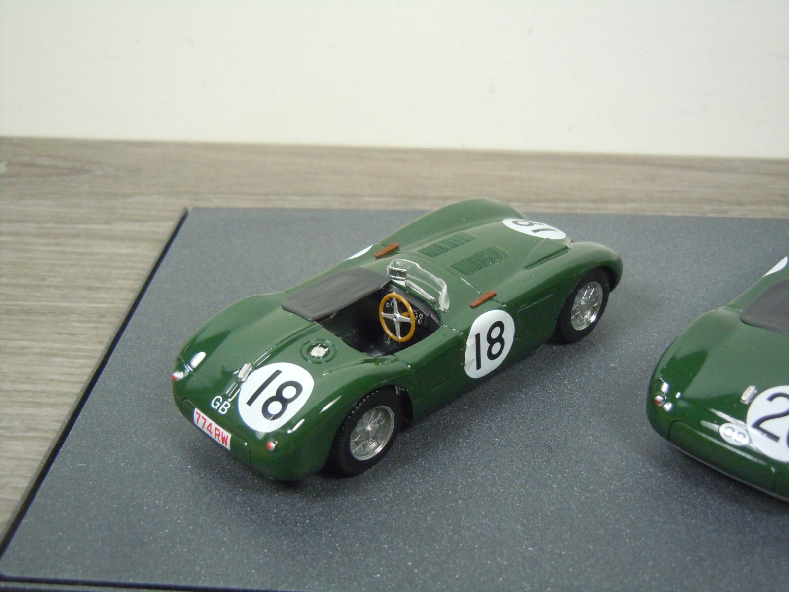 Picture 5 of 7