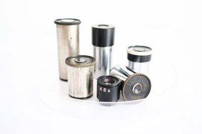 Sortiment Restposten Mikroskop Objektive Okulare Vergrößerer Zeiss Leitz Olympus