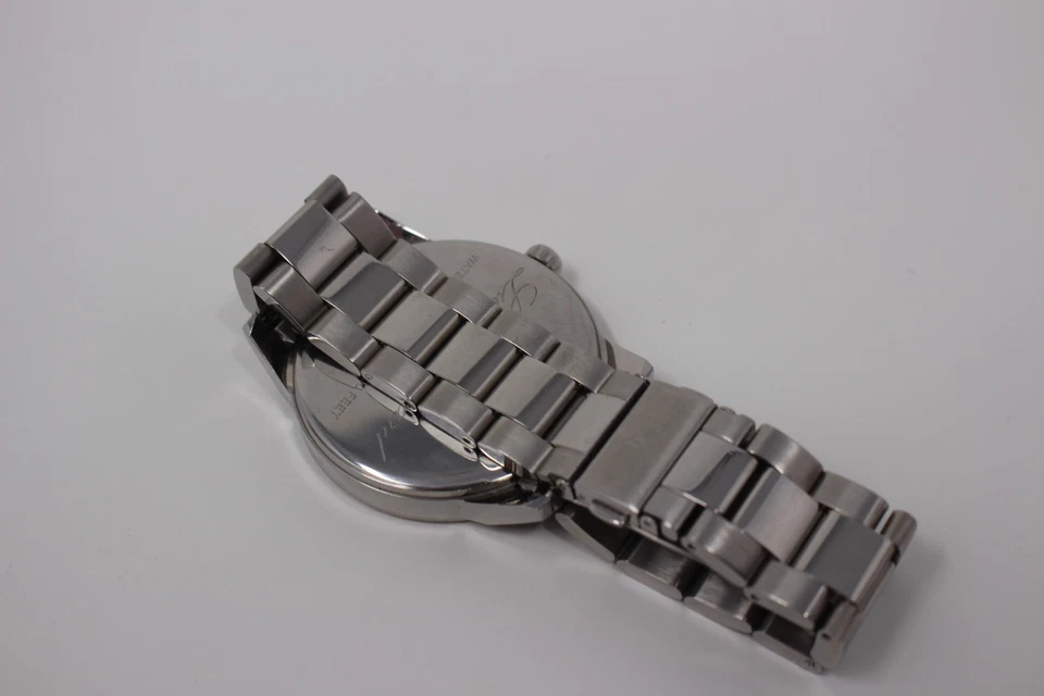 Lucien Piccard 手表男士 42 毫米银色日期钢质表带全新电池凹槽 — 第 4/4 张图片