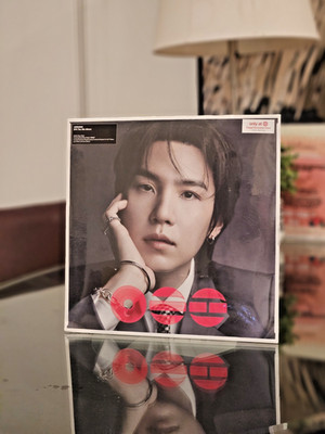 BTS ARIRANG The 5th Album SUGA Clear Vinyl Neu OVP Poster Lyric Sheet