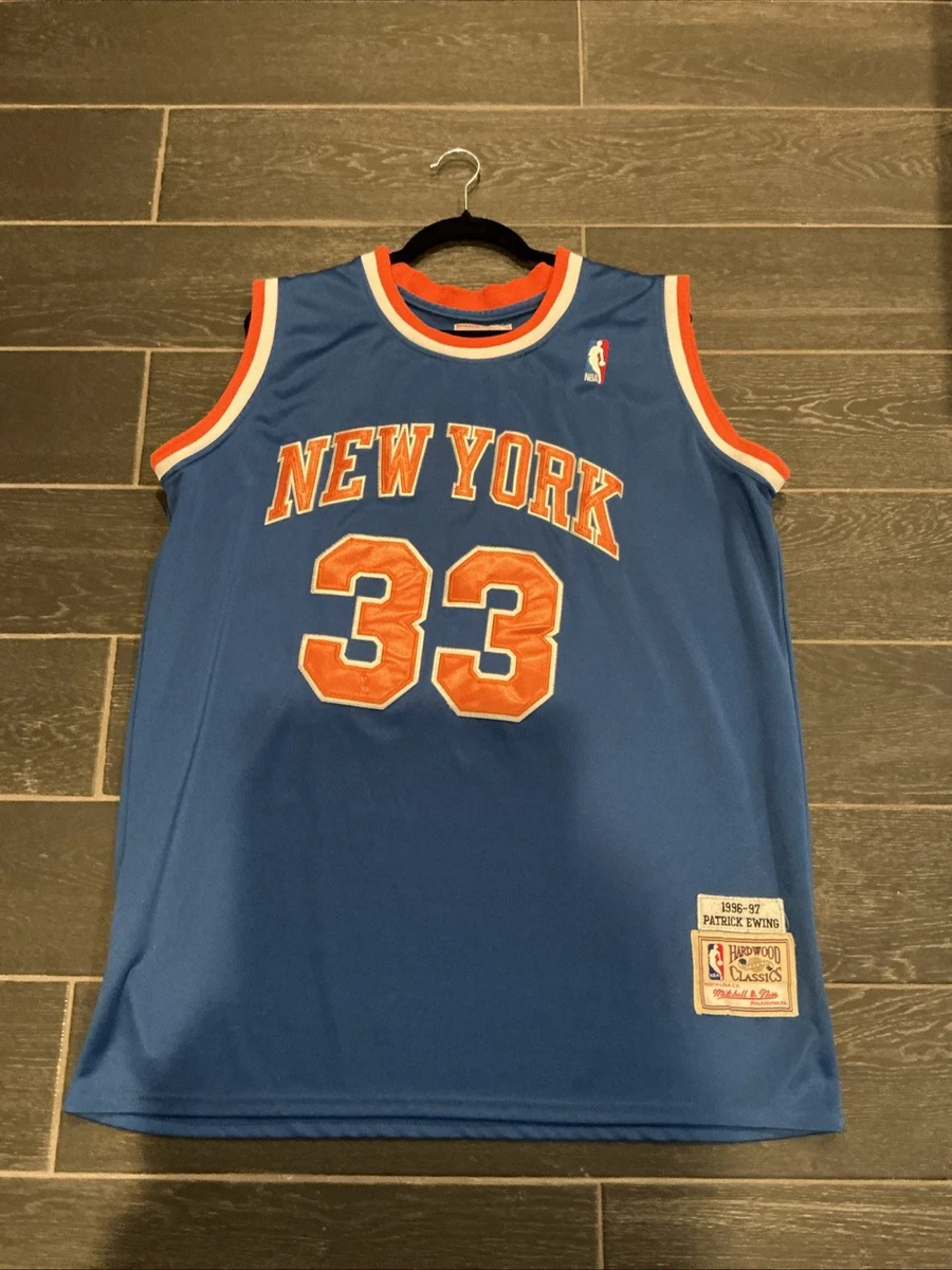 Compra online la canotta di Patrick Ewing su Booom Store