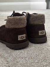 Infant UGG Orin wool boots. 