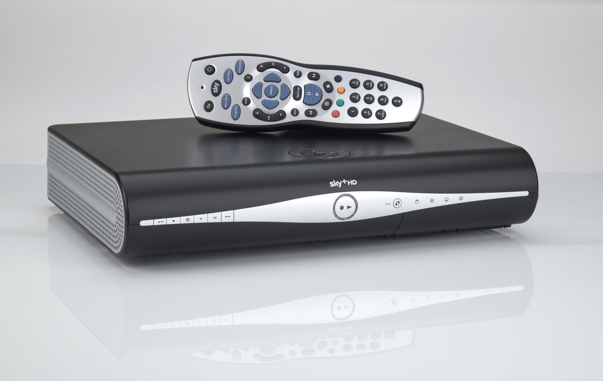 Decoder Sky+ HD Box 500 GB DRX890 Ricondizionato - Ricevitore/Registratore Satellite Con 2 Anni Garanzia