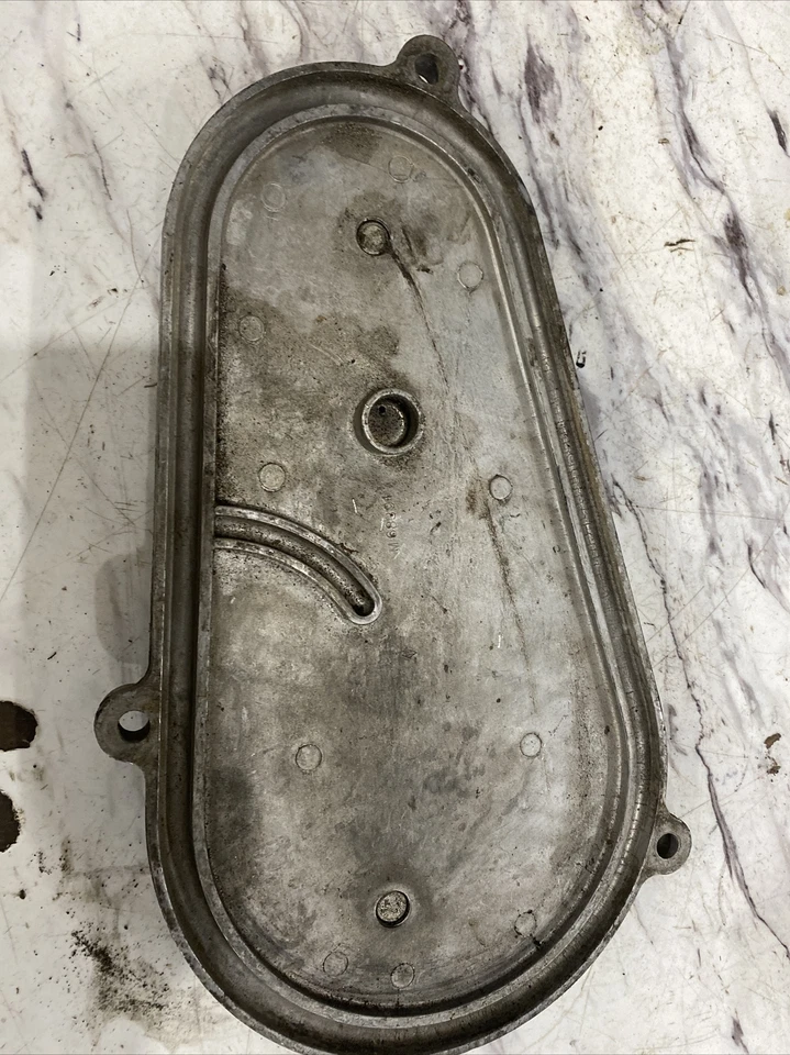 1980 - 1984 John Deere Liquifire Trailfire 440 Snowmobile Chain case cover - Image 2 of 2