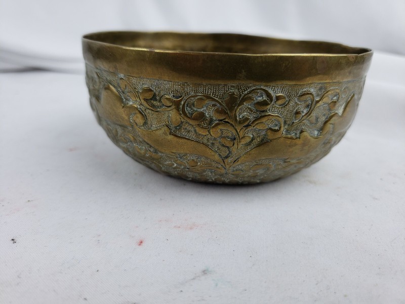 Nice vintage asian brass bowl, handmade