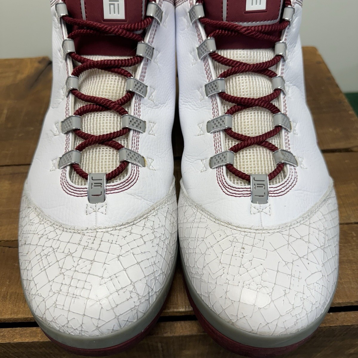 Nike LeBron 2 28cm 復刻 グローバルラスト Nike LeBron 2 Set to Return in 2022 | Hypebeast