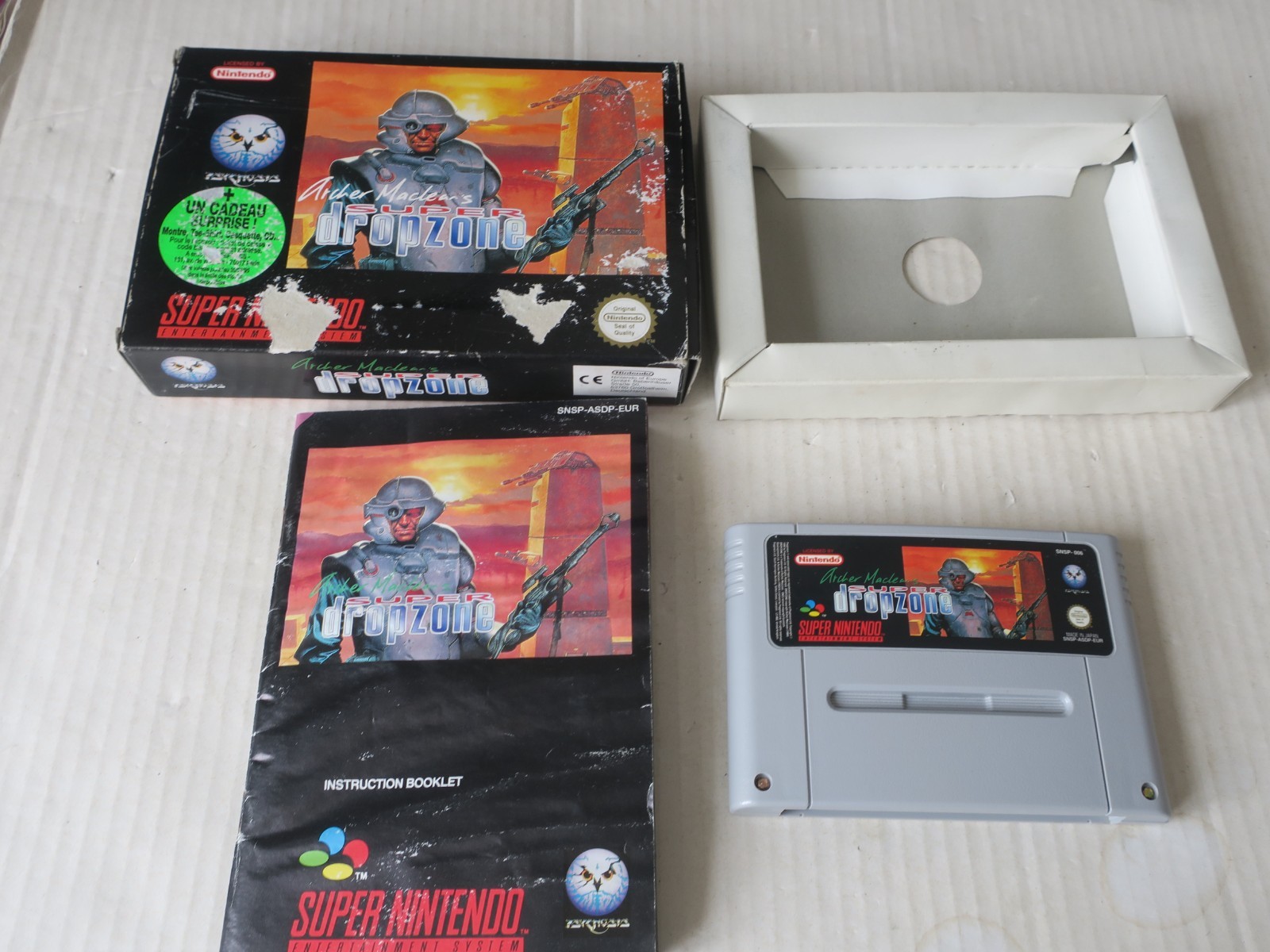 ARCHER MACLEAN'S SUPER DROPZONE --  SUPER NINTENDO / SNES - PAL EUROPE - COMPLET