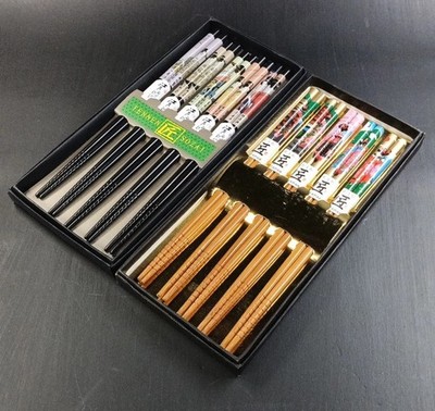 Lot Of 2 Japanese Ukiyo-e Wooden Chopsticks 10 Pairs Decorative Geisha Design