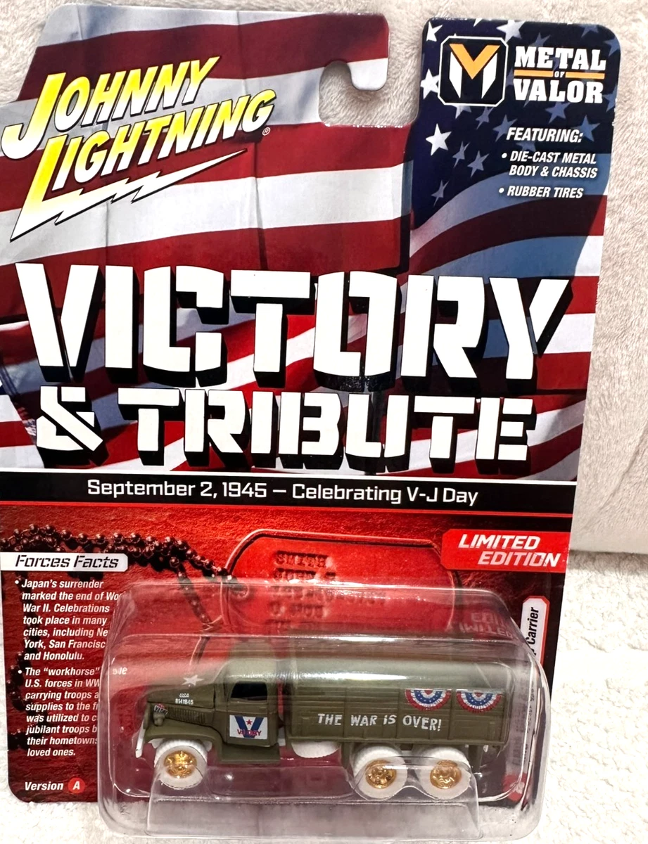 Mô Hình 1/64 Johnny Lightning 1:64 Military 2022- GMC CCKW 6×6 Tanker