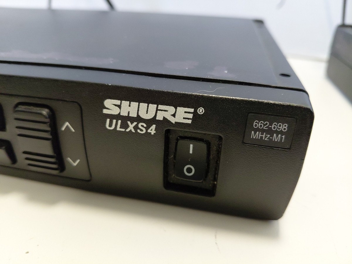 2個セットSHURE ULXS4ワイヤレス レシーバー 受信機オーディオ音響機器 Shure ULXS4 Wireless Standard Receiver 662-698 MHz No Pack No