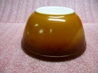VINTAGE PYREX OLD ORCHARD BROWN #402 - 1  1/2.QT - MIXING BOWL