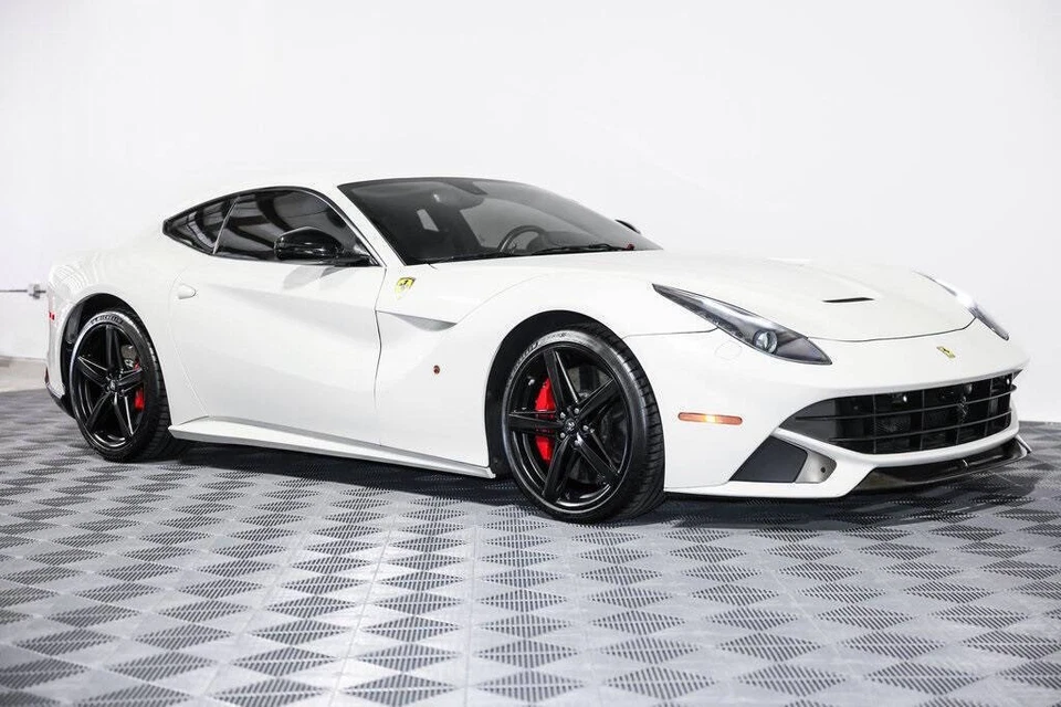 2013 Ferrari F12 Berlinetta Base 2dr Coupe - Image 2 of 4