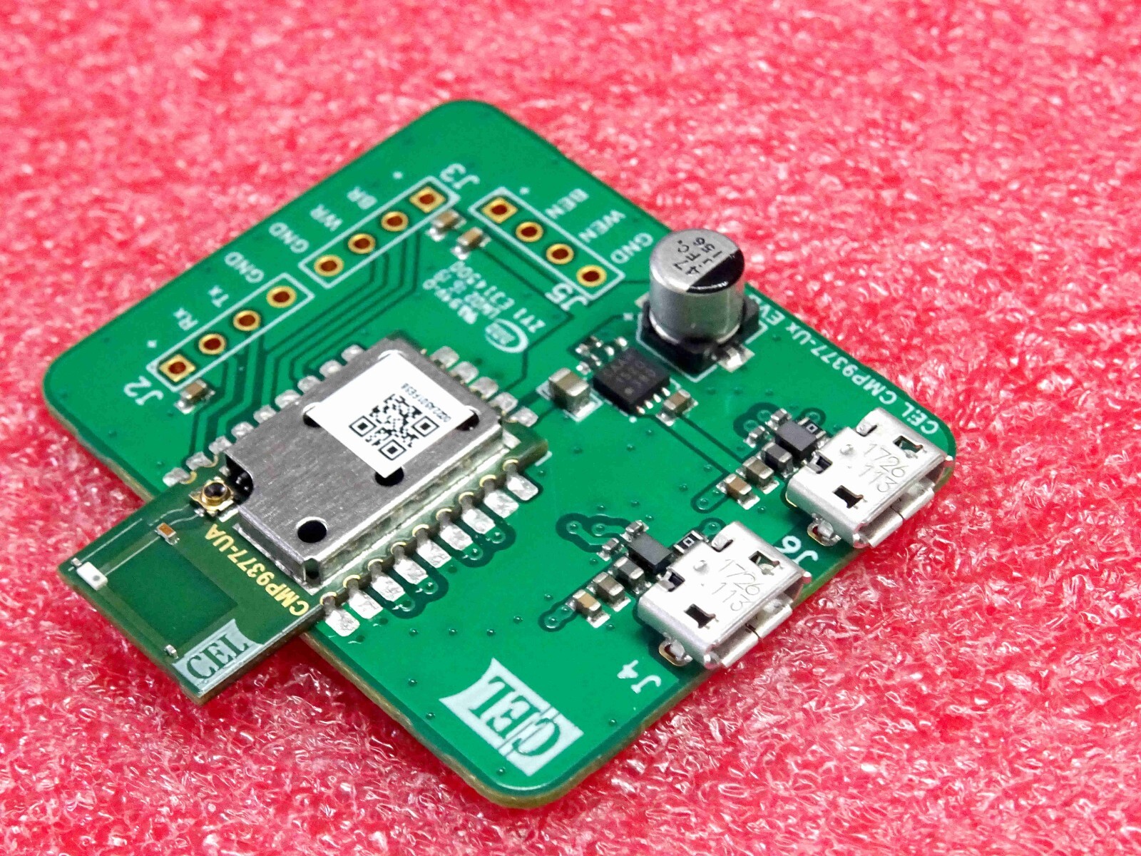 CMP9377-Ux EVB Carte Wi-Fi Bluetooth USB double bande pour prototypage IoT rapide