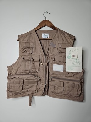 NEW Ausable Fly Fishing Vest Multi Pocket Khaki Adult Medium ER 500W NWT NOS