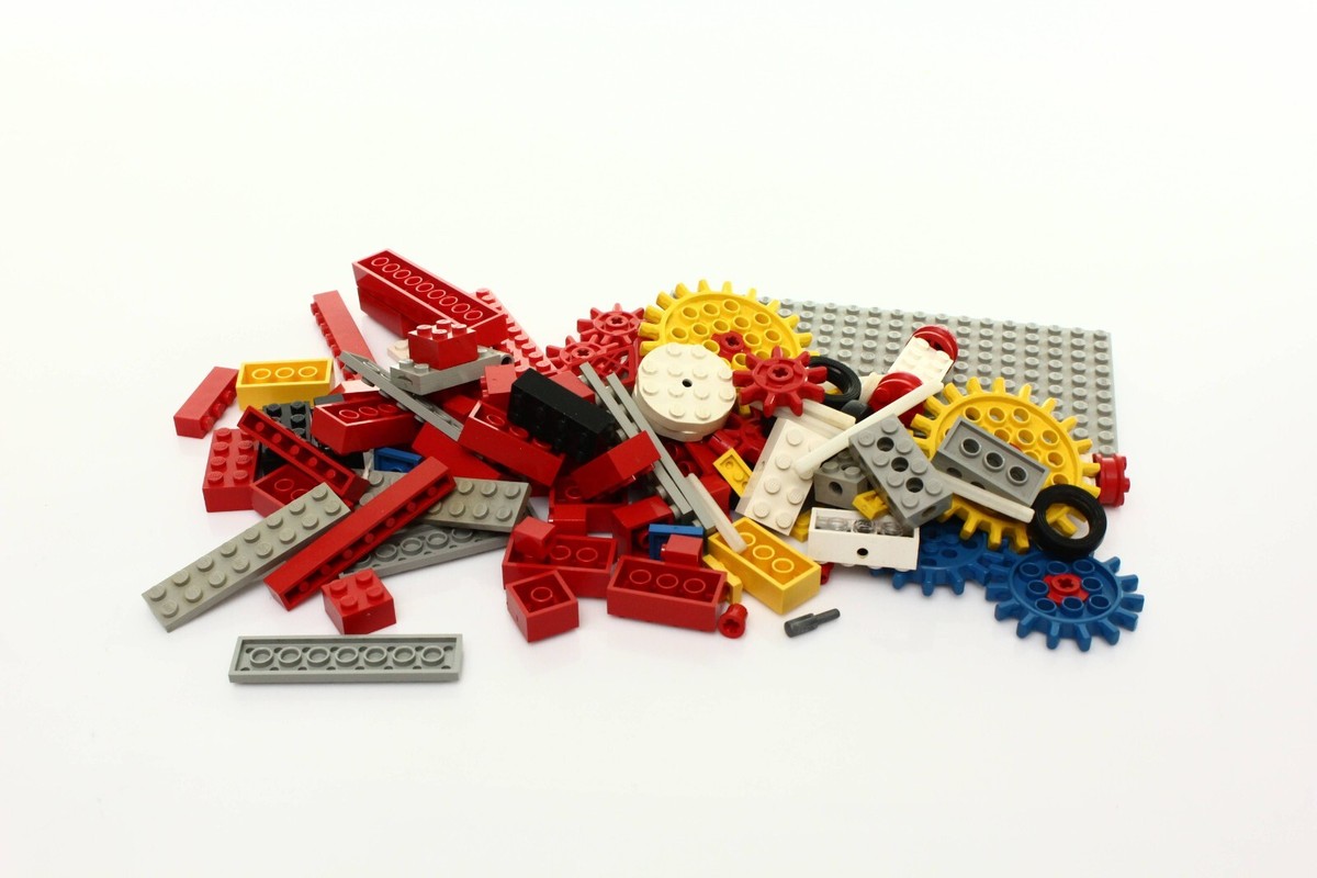 Lego Universal Building Set Gears Set 801 Gear Set 100% complete