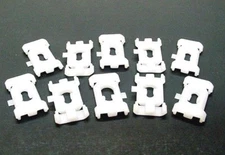 GM Vinyl Top Nylon Quarter Belt Reveal Moulding Retainers Fasteners Trim Clips