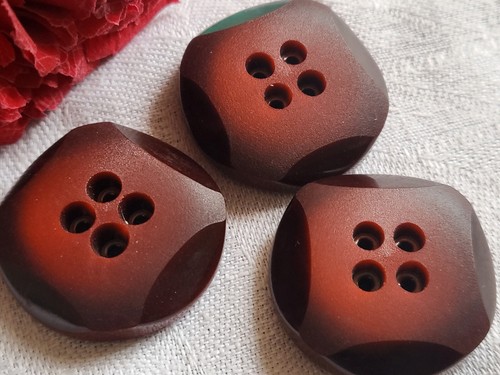 Lot De 8 Boutons Vintage Orange Flashy - 2 Trous - Diamètre 2,2 Cm - Ref 3154