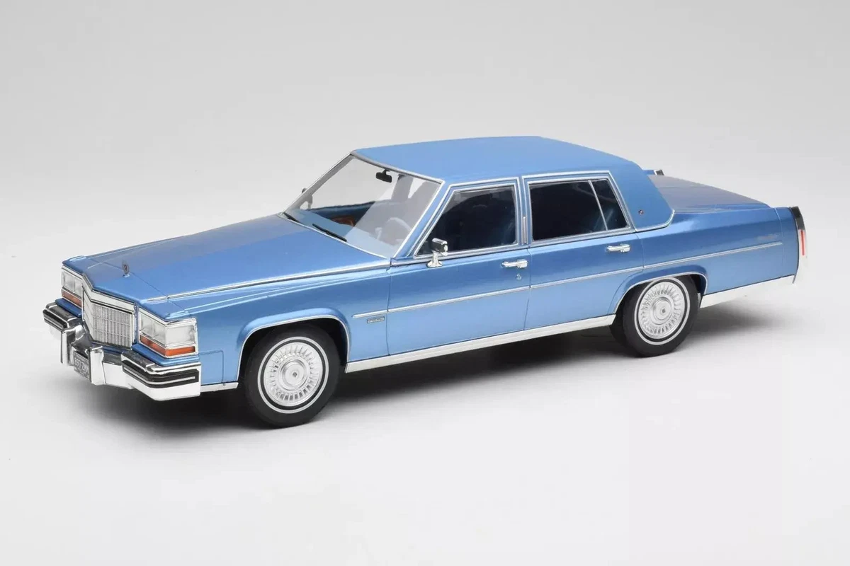 Preços baixos em Cadillac Veículos de brinquedo em metal fundido