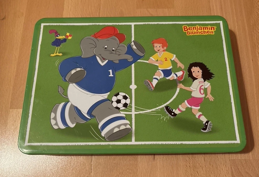 Schmidt Spiele 55545, Benjamin Blümchen, Anpfiff!, 60 Teile Puzzle, Blechdose