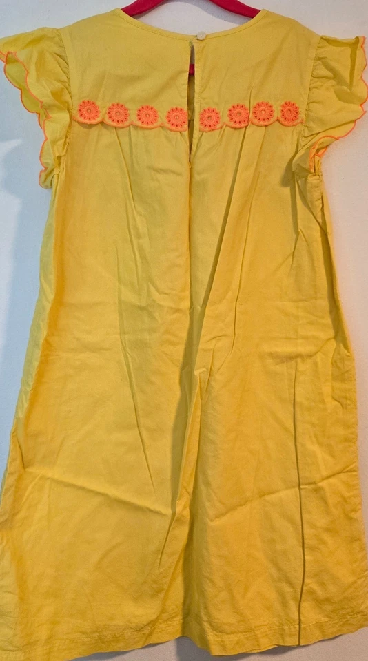 Vestido Crewcuts Niños Talla 10 Color Amarillo con Estilo Floral Bordado Foto 2 de 4
