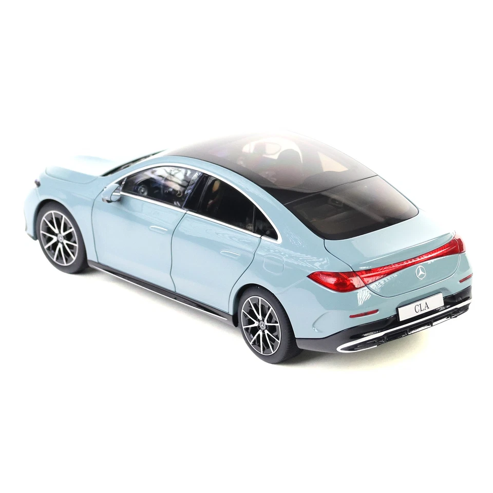 1:18 Modellauto CLA Coupé C178 aquamint Original Mercedes-Benz - Bild 4 von 4