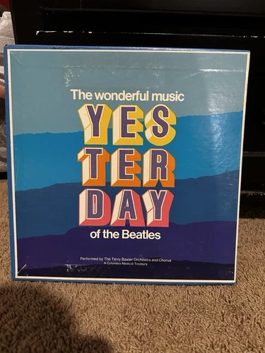 Original Pressing  The Wonderful Music Yesterday of the Beatles 6 LP Box Set.