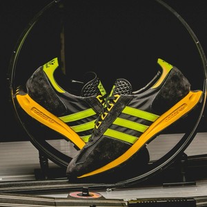 Adidas Originals Racing 1 Black/Yellow 