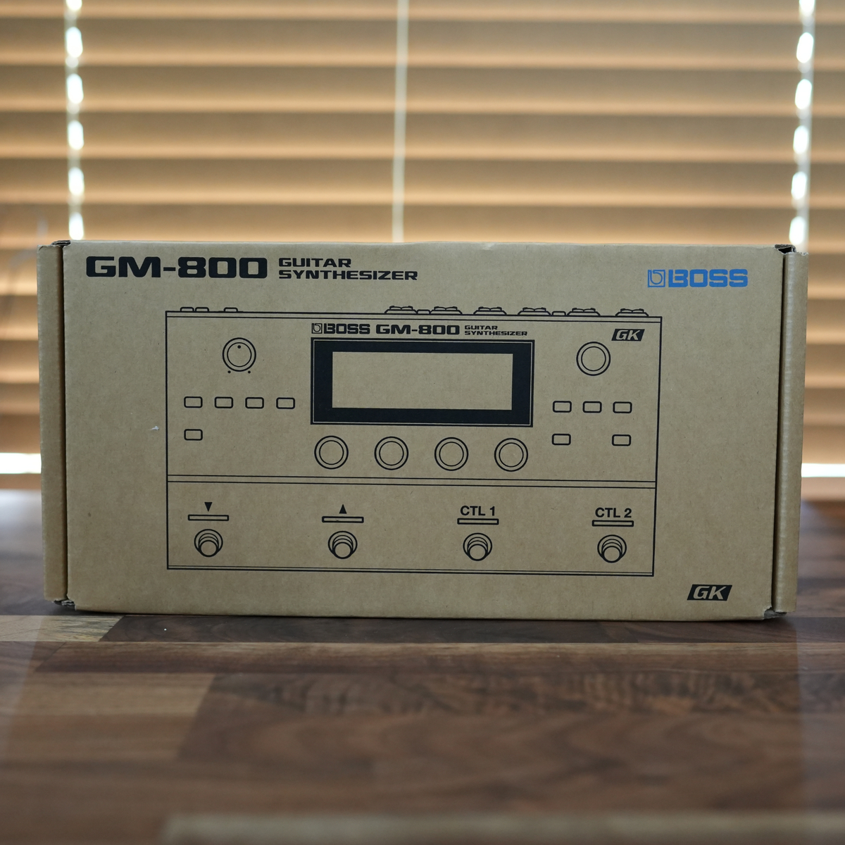 BOSS GM-800 Guitar Synthesizer GK ZEN-Core Sound Engine Effects