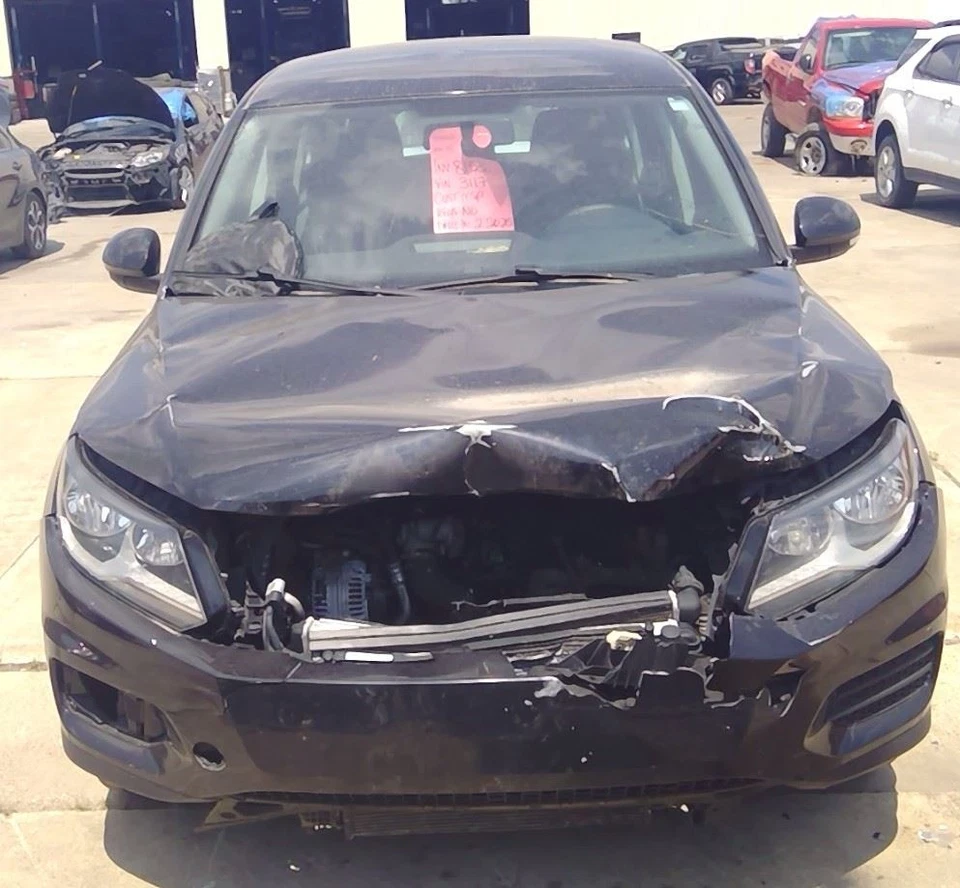 09 10 11 12 13 14-18 Volkswagen Tiguan Rear Passenger RH Door Handle in 2T Black - Image 2 of 4