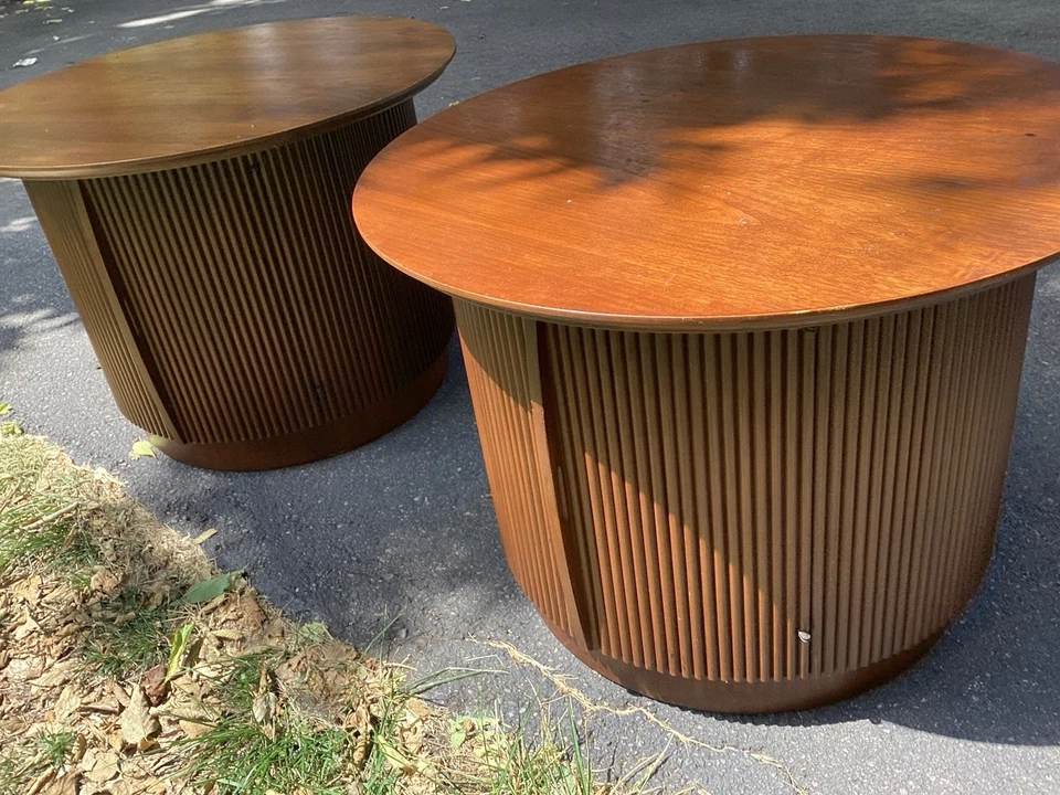LANE First Edition MCM Mid Century Round Cabinet End Tables, Nightstands, A Pair - Image 2 of 4