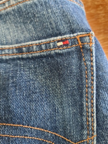 Hilfiger Denim By Tommy Hilfiger Womens Size 12 Shorts (Front Rack) - Picture 5 of 9