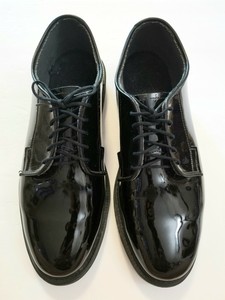 bates uniform footwear