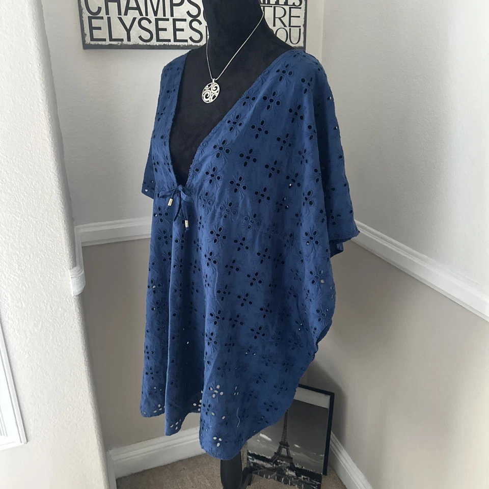 Túnica nova com etiquetas Bleu Rod Beattie 100% algodão ilhós natação azul caftan MED $97 - Imagem 2 de 4