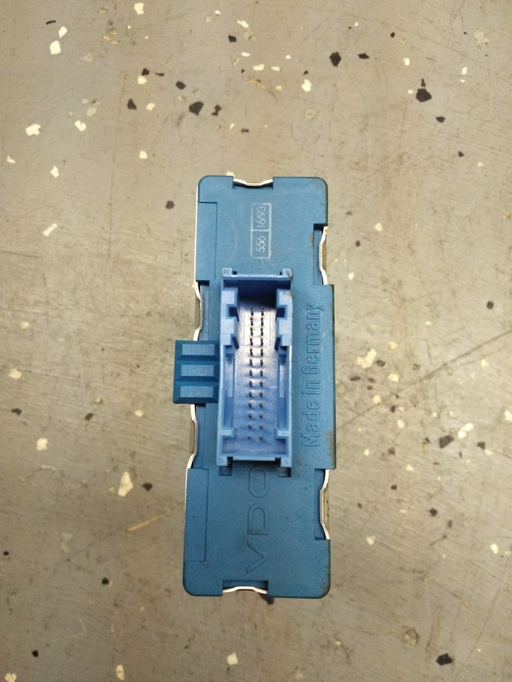 Módulo de control de crucero OEM BMW 318i 318is 325i 525i 530i 535i 540i 740i 840Ci Z3 Foto 2 de 4