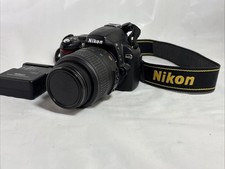 Nikon D40 6.1 MP Digital SLR Camera W/ Lens 2 Batteries Charger And Manual