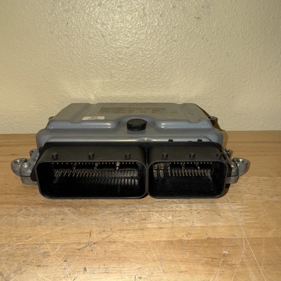 MERCEDES-BENZ 2006-2010 R350 ML350 ECU ECM ENGINE COMPUTER ME9.7 A 2721536191 - Image 2 of 3