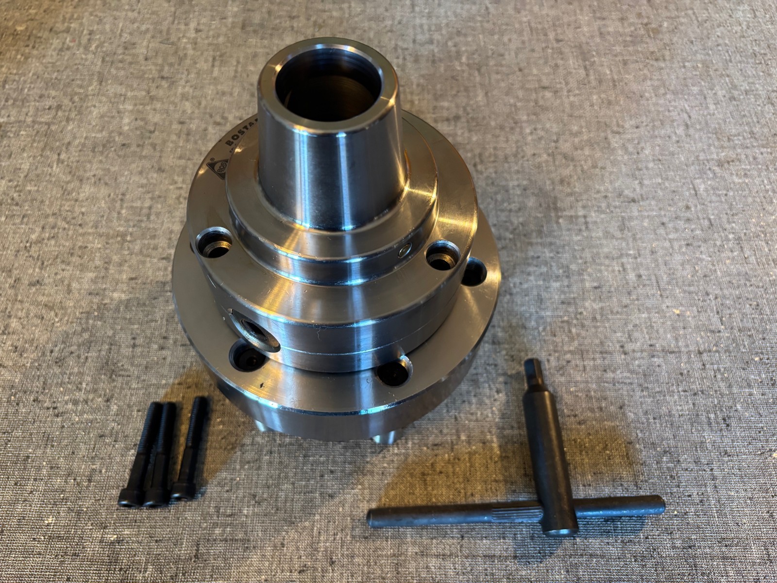 BOSTAR 5C COLLET CHUCK w/ D1-6 CAM LOCK MOUNT, CAMLOCK PINS & MOUNTING BOLTS NOS