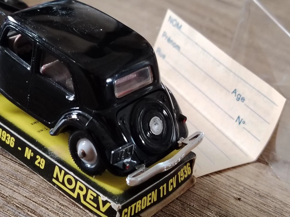 1/43 NOREV Citroën traction 11 CV  1936 noire - Photo 4/4