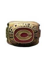 1990 Cincinnati Reds "Wire To Wire" World Championship Souvenir Metal Ring