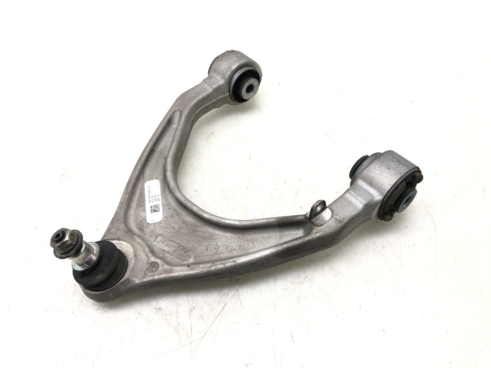 2017-2023 MASERATI LEVANTE S AWD LEFT DRIVER FRONT UPPER CONTROL ARM OEM.