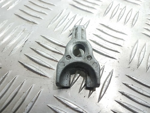 BMW 5 (E60, E61) 2008 Diesel Halterung Einspritzdüse Injektor Diesel GUST23817