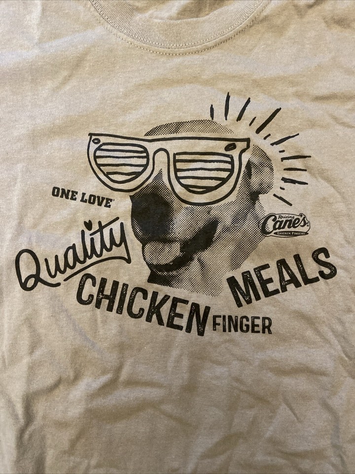 Raising Cane's Chicken Fingers One Love Crew Members TShirt Small Lot